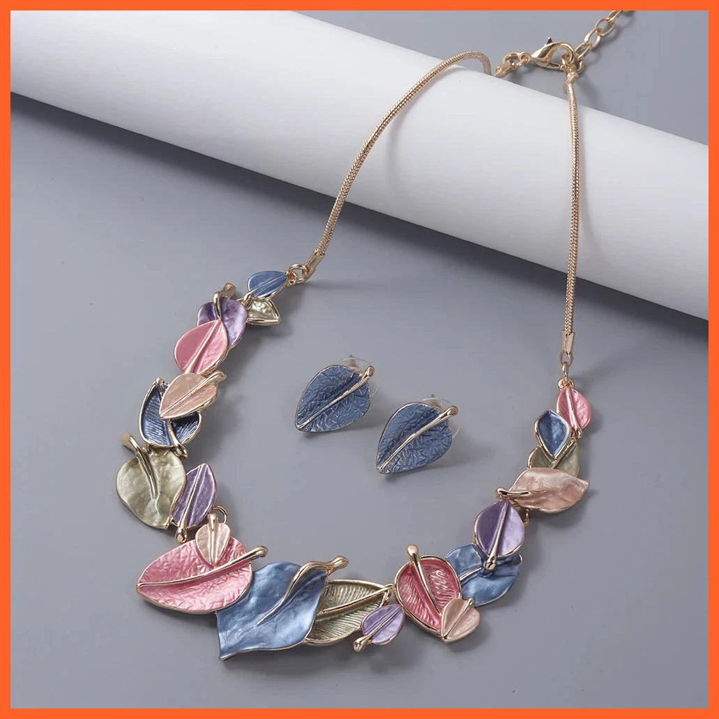 Enamel Gold Color Luxury Metal Pendants Necklaces For Women